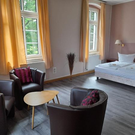 Hotel Am Kreischaer Park المظهر الخارجي الصورة